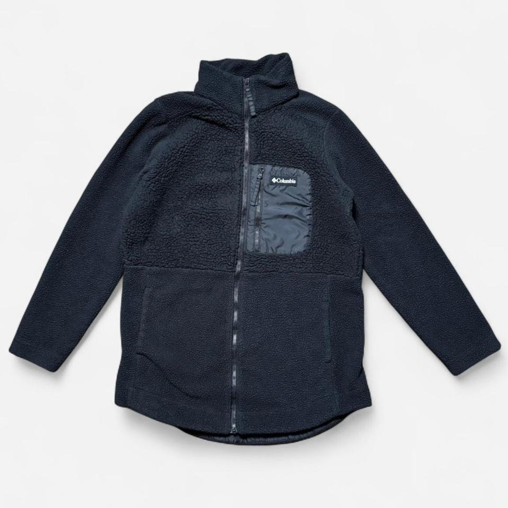 Black Columbia fleece jacket. Small.